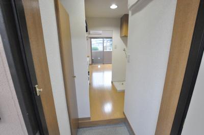 グレイス下富野 玄関