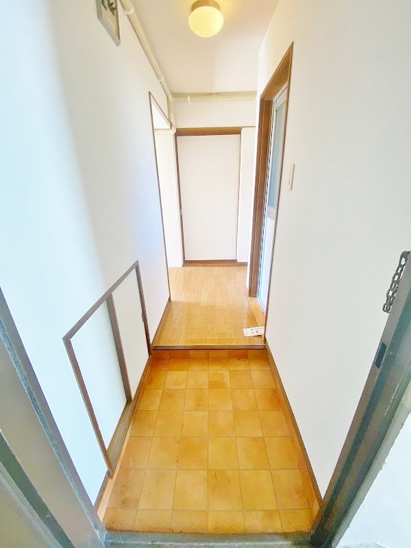 森田第二マンション 玄関