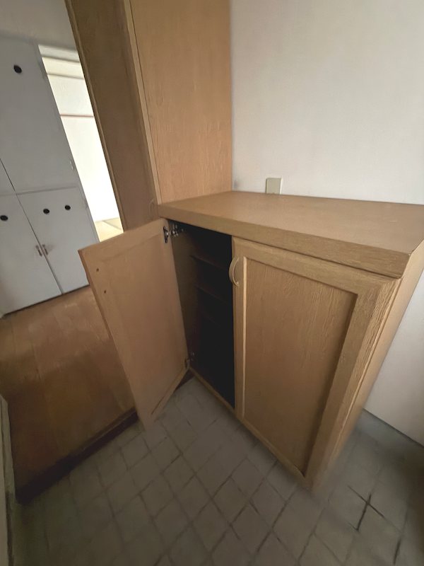 公田ハイツ4号棟 玄関