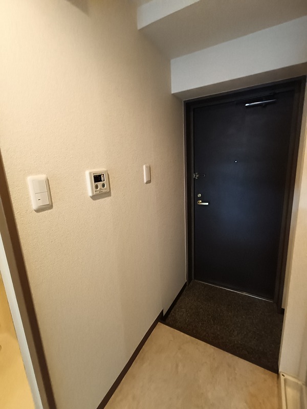 ヒルバレー阪口 玄関