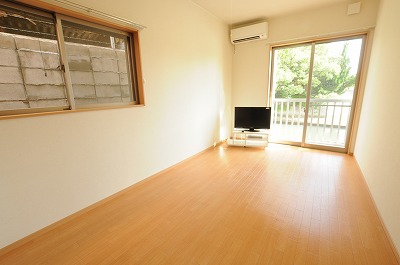 ＭＯＯＮ江南町（ムーン江南町） リビング