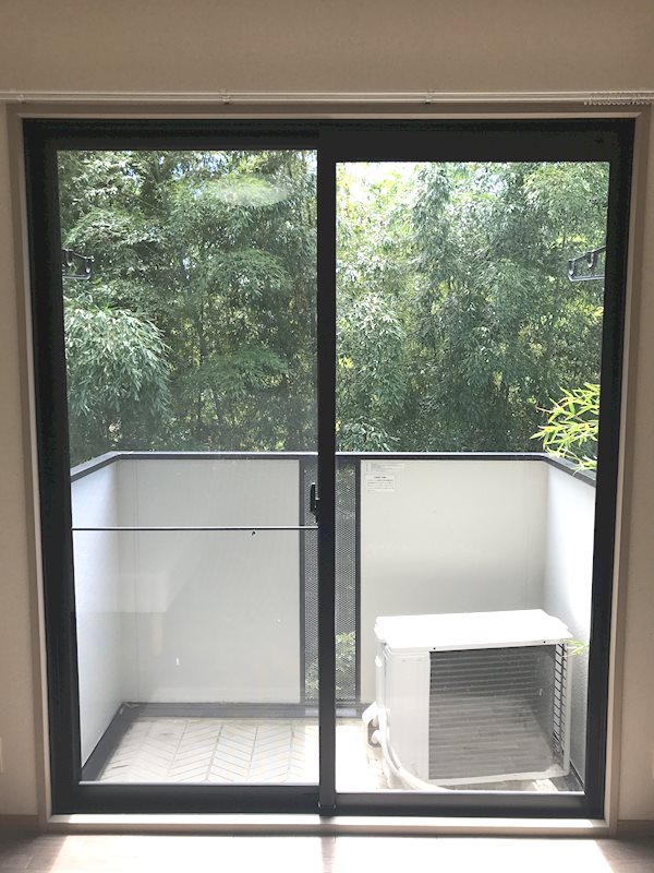 コート関大前 ベランダ