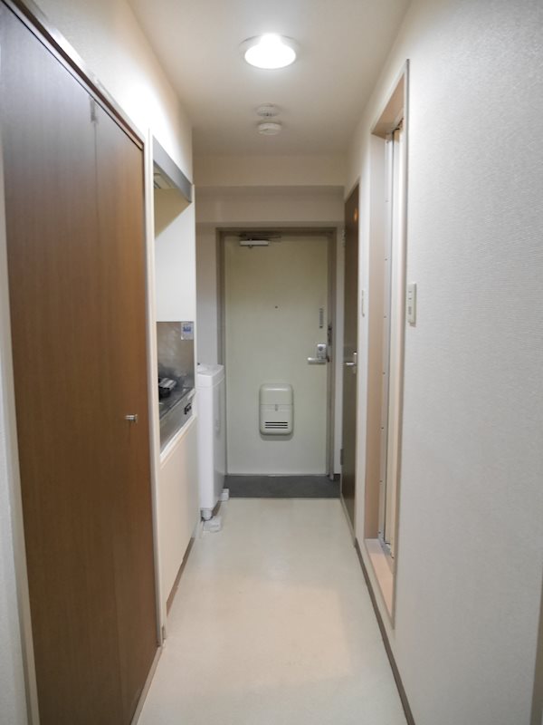 ドルチェ山手壱番館 玄関