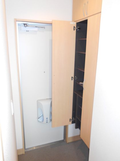 パストラル 玄関