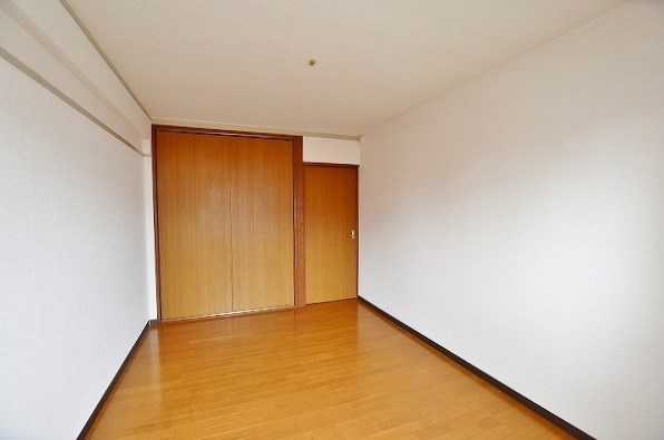 プリンセス片野Ⅰ ベッドルーム