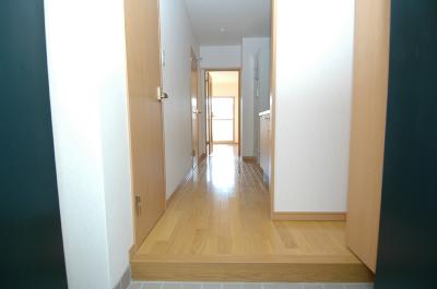 マジョーネ奈良 玄関