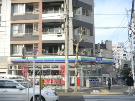 ドゥーエ両国 コンビニ