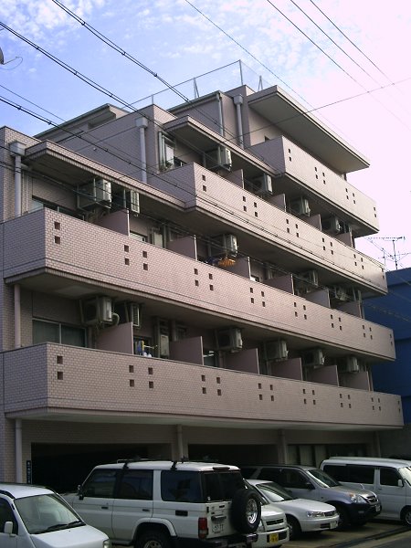 クレール内山 外観