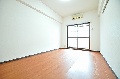 メゾンＯＭ ベッドルーム