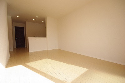 アールエムハイツⅣ リビング