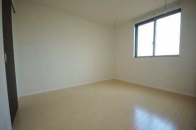 アールエムハイツⅣ ベッドルーム