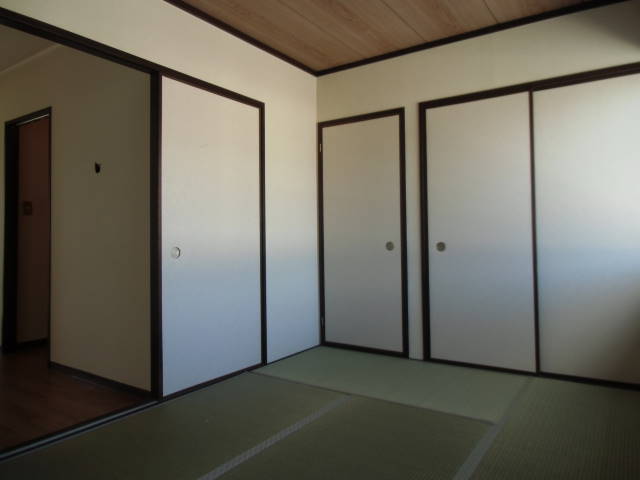 メゾン海老園B棟 ベッドルーム