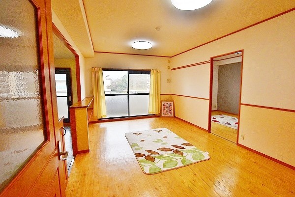 ウイング真鶴 リビング