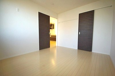 アールエムハイツⅣ  ベッドルーム