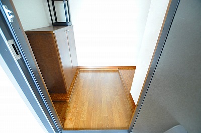 アネシス一枝Ｂ棟 玄関