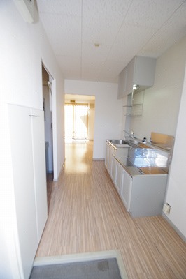 ビーラインＨＡＹＡＭＡ 玄関