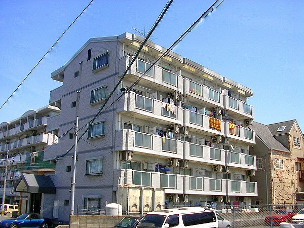 シャトレ徳力 505号室 外観