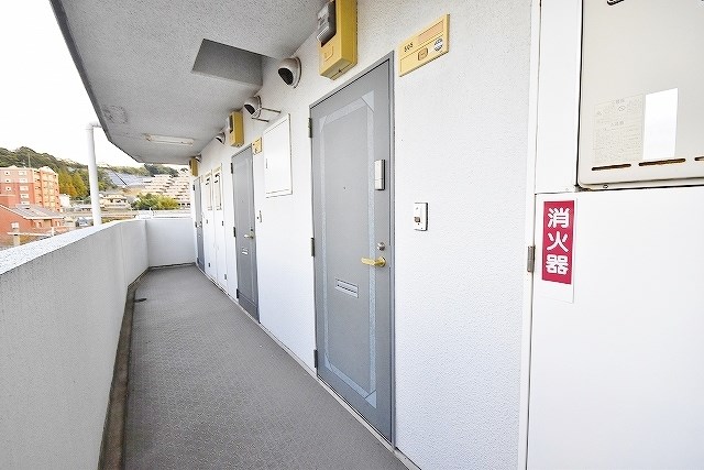 シャトレ徳力   玄関