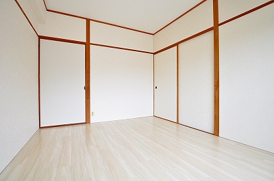 本梅ビル   ベッドルーム