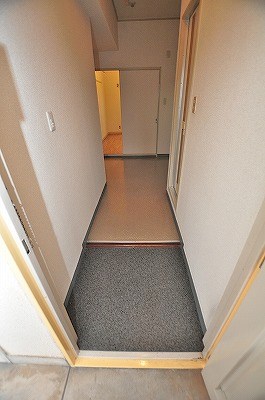 小倉第二鳳城ビル 玄関