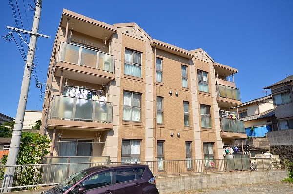 ガルデコート  301号室 外観