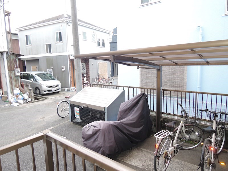 エスカローラ ベランダ