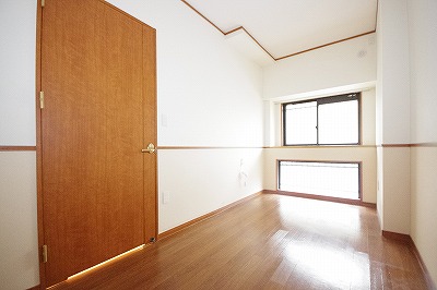 ハイネス若園 ベッドルーム