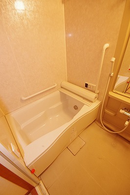 ハイネス若園 風呂画像