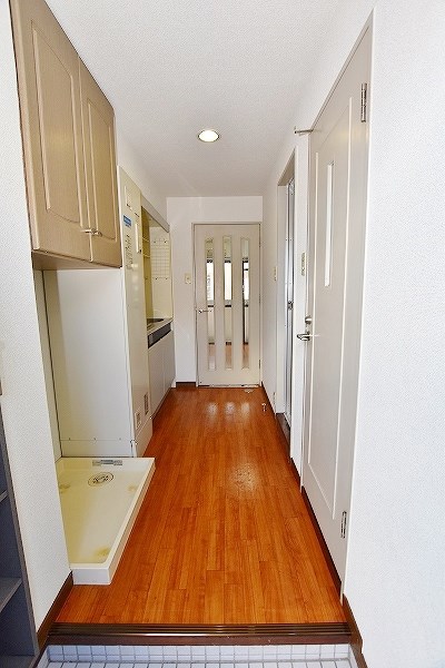 エンジョイスペースオカダ 玄関