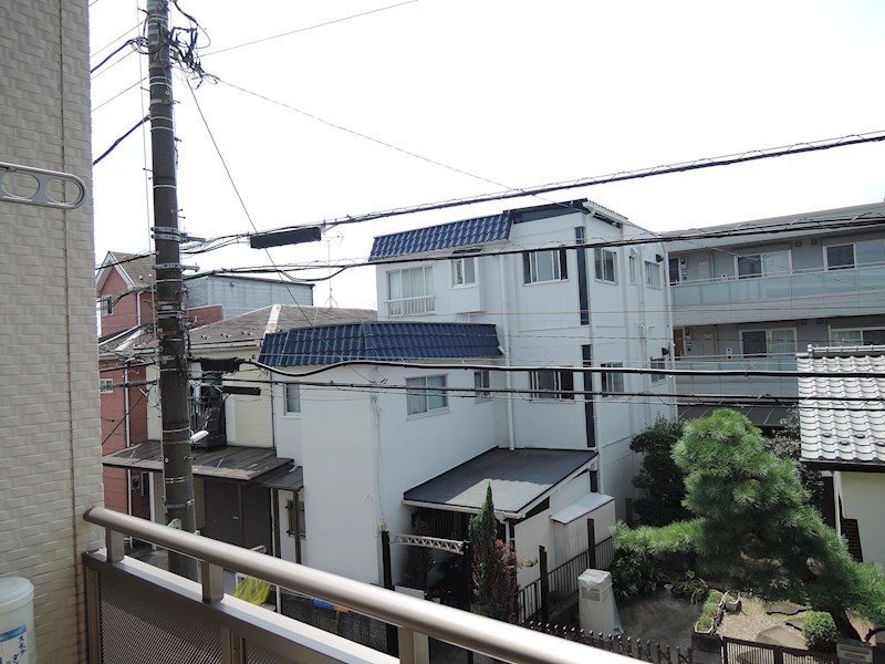 エイティー ベランダ