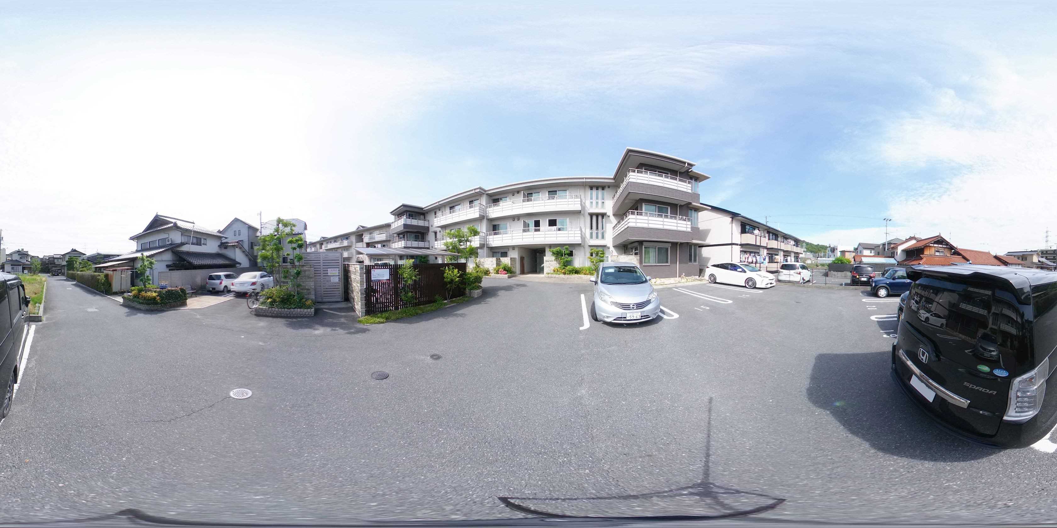 ＷｉｎｇＣｏｕｒｔ　F．Ｒ 外観
