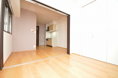 レジナスイート田町 ベッドルーム