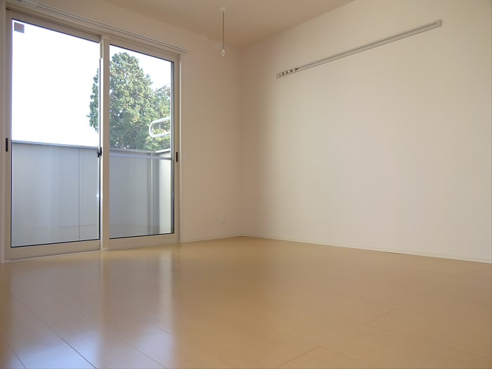 オークガーデン ベッドルーム