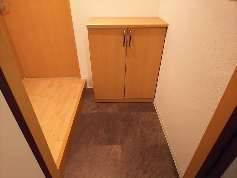 シュライクなかもず 玄関