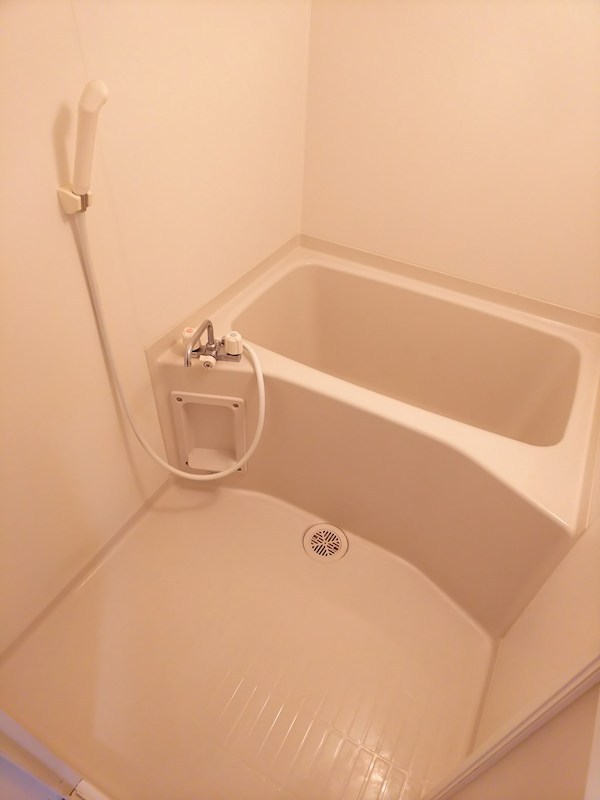 シュライクなかもず 風呂画像