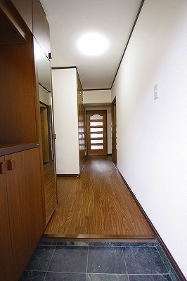 イマージュ安部山公園 玄関