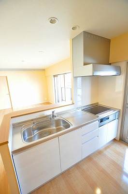 ヴェールヴァン田町 キッチン