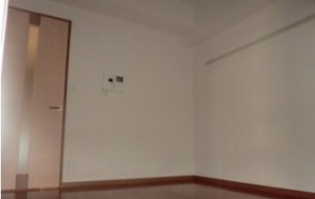 愛知県名古屋市東区泉１丁目 リビング