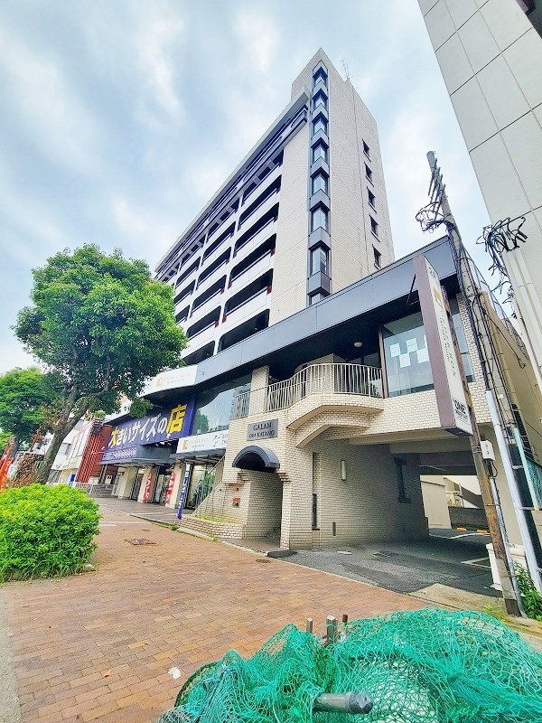 ギャランドラ片野 401号室 外観