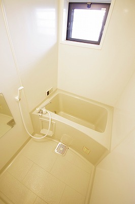 コンフォールＳ 風呂画像