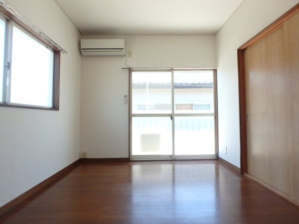 キャッスルハイツ ベッドルーム