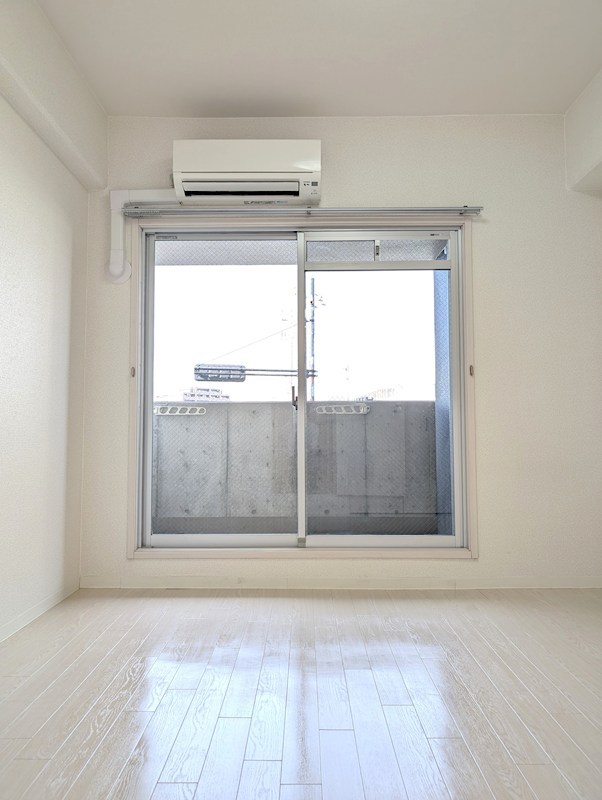 シュライクなかもず リビング