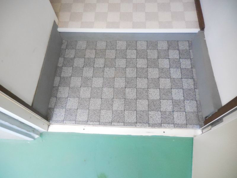 ユウエンハイム 玄関