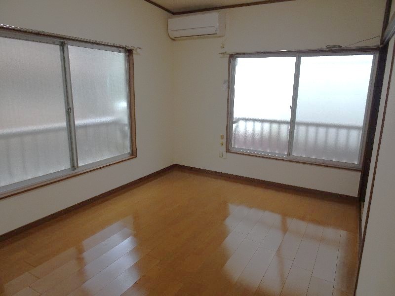 ユウエンハイム リビング