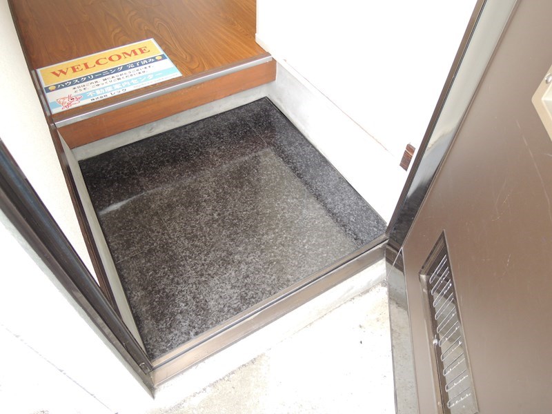 シャルムハラシマ 玄関