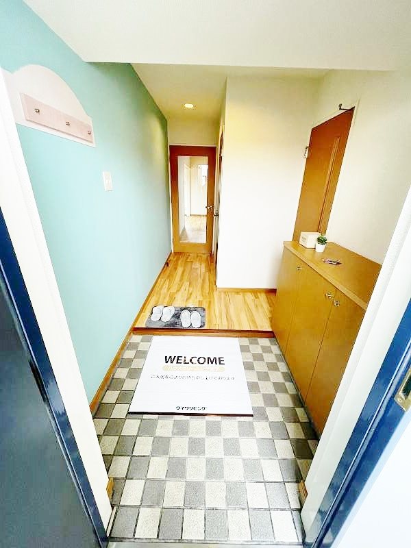 メゾンピザピノ　 玄関