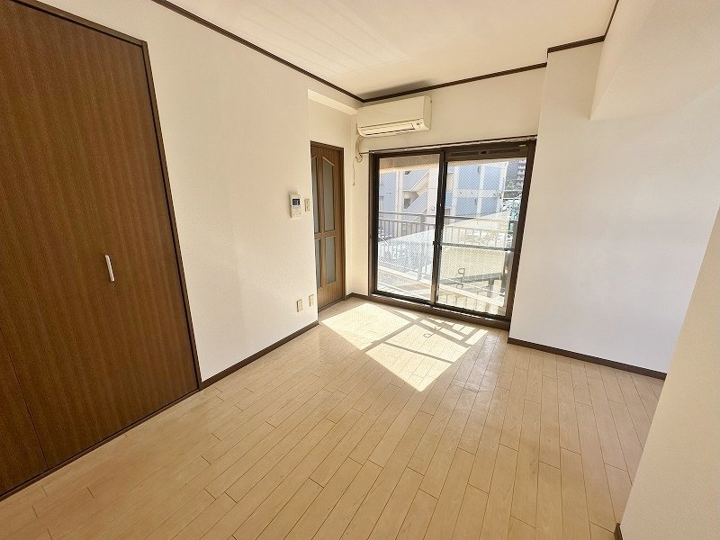 グレイス片野 リビング