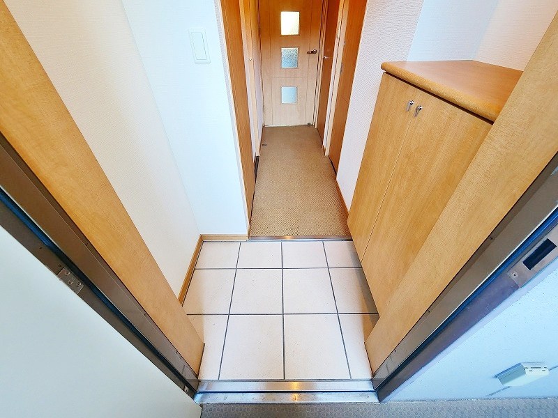 ＬＥＡＤ大手町（リード大手町）  玄関