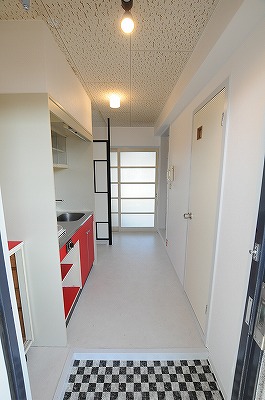 ホワイトハイムＹＭ 玄関