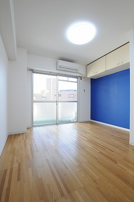 ホワイトハイムＹＭ ベッドルーム